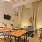 Santospirito Little Gem - Hosted By Sweetstay